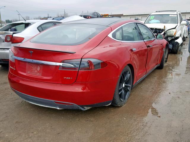 5YJSA1DPXDFP10047 - 2013 TESLA MODEL S RED photo 4