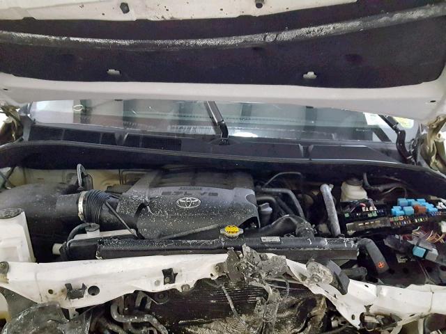 5TFHY5F18GX508663 - 2016 TOYOTA TUNDRA CRE WHITE photo 7