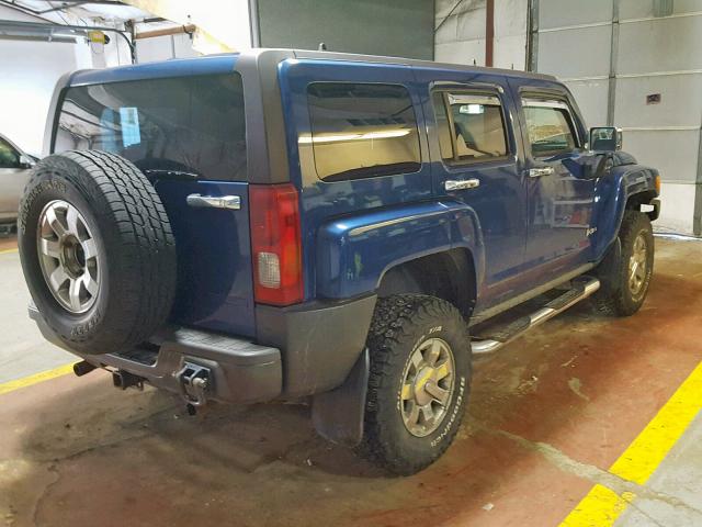 5GTDN136768181433 - 2006 HUMMER H3 BLUE photo 4