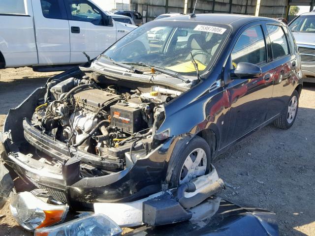 KL1TD66E69B638236 - 2009 CHEVROLET AVEO LS BLACK photo 2