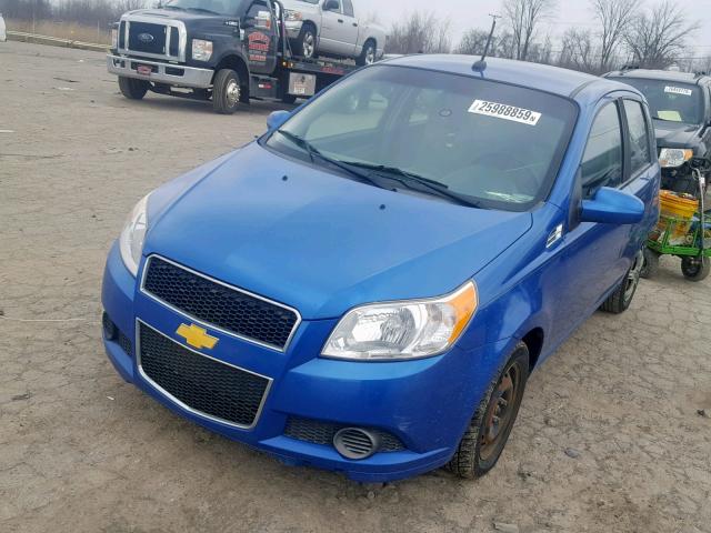 KL1TD6DE7AB135323 - 2010 CHEVROLET AVEO LS BLUE photo 2