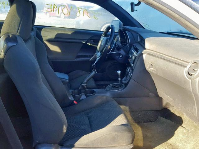JTKJF5C77B3016621 - 2011 TOYOTA SCION TC ვერცხლისფერი ფოტო 5