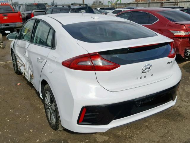 KMHC75LD1JU075462 - 2018 HYUNDAI IONIQ SEL WHITE photo 3