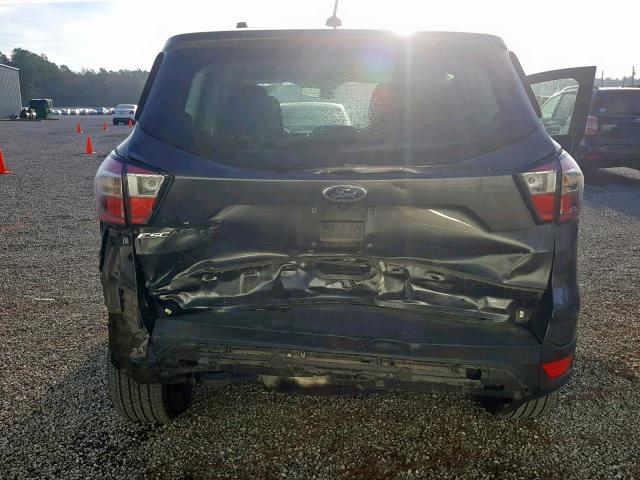 1FMCU0F71HUB73046 - 2017 FORD ESCAPE S GRAY photo 9