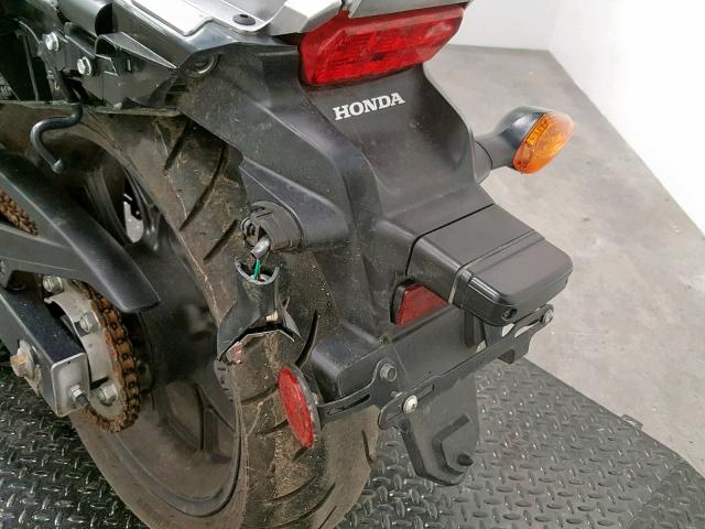 JH2RC6856GK200033 - 2016 HONDA CTX700 ND SILVER photo 16