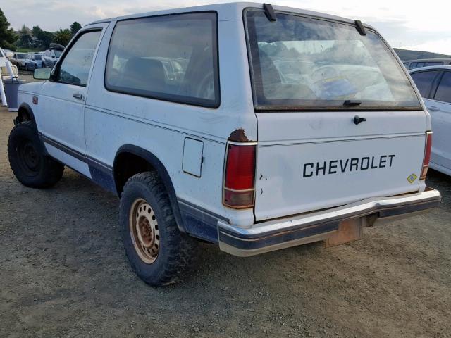 1GNCT18R0H8136839 - 1987 CHEVROLET BLAZER S10 WHITE photo 3