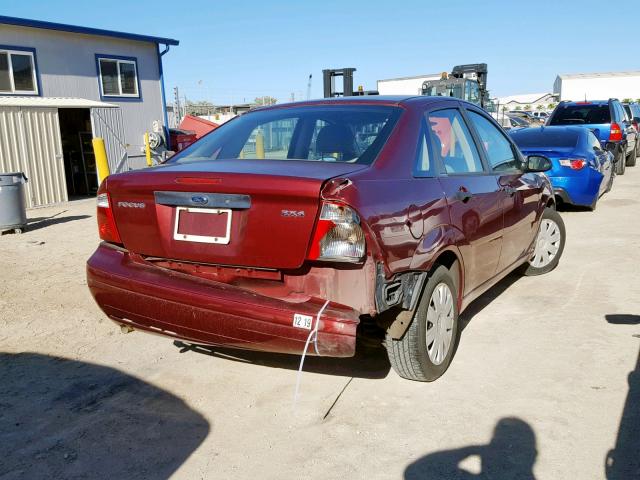 1FAFP34N16W136128 - 2006 FORD FOCUS ZX4 RED photo 4