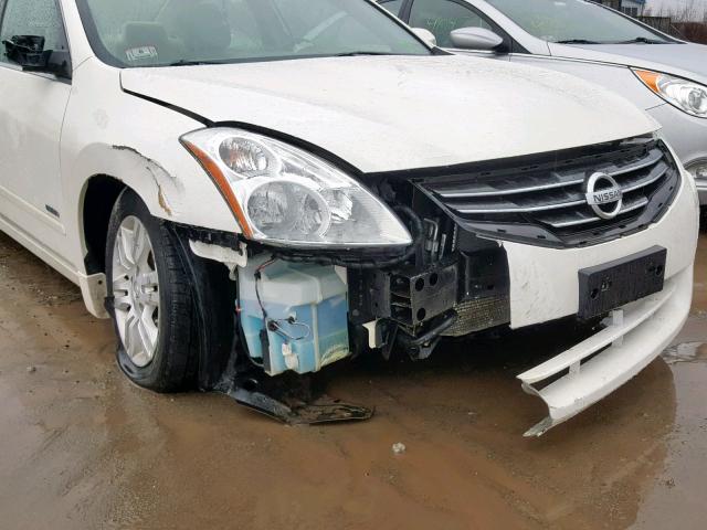 1N4CL2APXAC112791 - 2010 NISSAN ALTIMA HYB WHITE photo 9