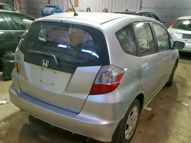 JHMGE8H3XDC052803 - 2013 HONDA FIT SILVER photo 4