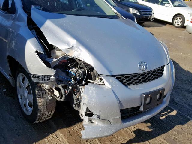 2T1KU40E39C145360 - 2009 TOYOTA COROLLA MA SILVER photo 9