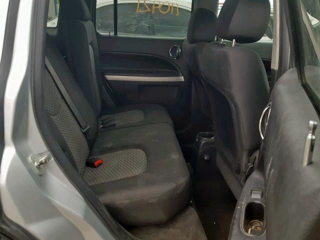 3GNBAADB0AS620761 - 2010 CHEVROLET HHR LS Plata foto 6