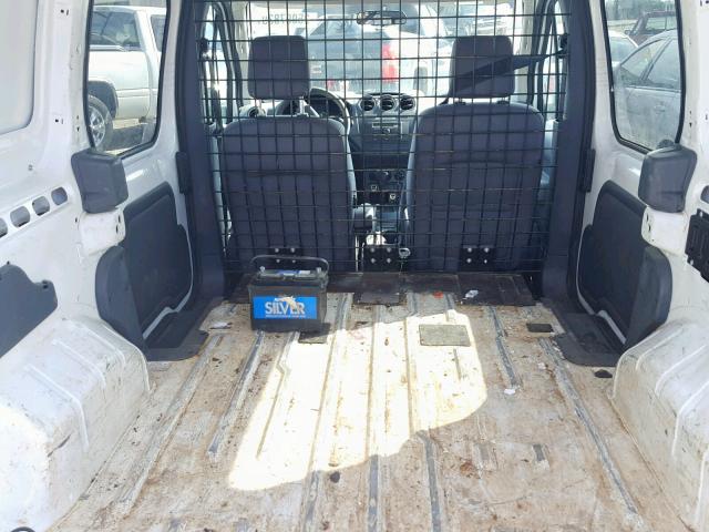 NM0LS6AN3AT016873 - 2010 FORD TRANSIT CO WHITE photo 6