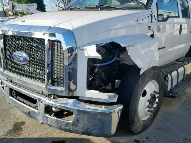 1FDNW6DE0HDB04873 - 2017 FORD F650 SUPER WHITE photo 9