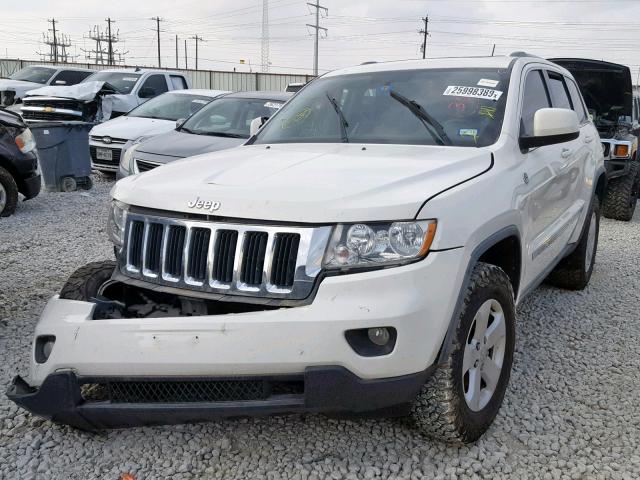 1J4RR4GG8BC595943 - 2011 JEEP GRAND CHER WHITE photo 2