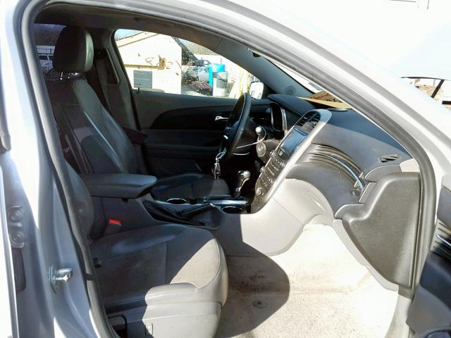 1G11C5SL9EF134597 - 2014 CHEVROLET MALIBU 1LT 银色 照片 5