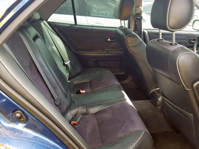 JTHBD192820047849 - 2002 LEXUS IS 300 BLUE photo 6