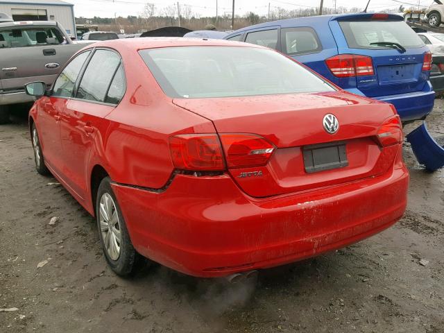 3VW2K7AJXEM358856 - 2014 VOLKSWAGEN JETTA BASE RED photo 3