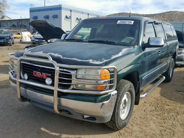 1GTEK19T31E214665 - 2001 GMC NEW SIERRA GREEN photo 2