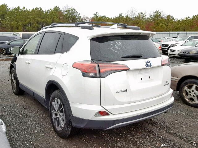 JTMRJREV3HD074062 - 2017 TOYOTA RAV4 HV LE WHITE photo 3