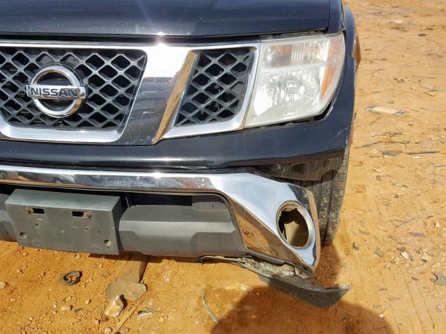 1N6AD07U26C464512 - 2006 NISSAN FRONTIER C BLACK photo 9