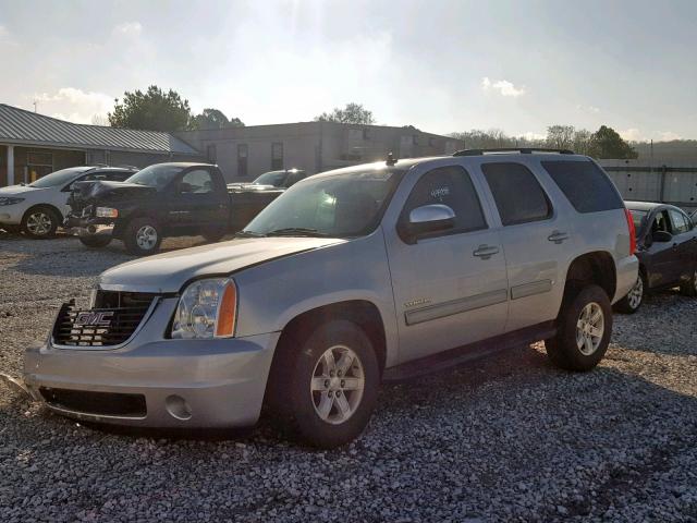 1GKS1AE08BR124766 - 2011 GMC YUKON SLE SILVER photo 2