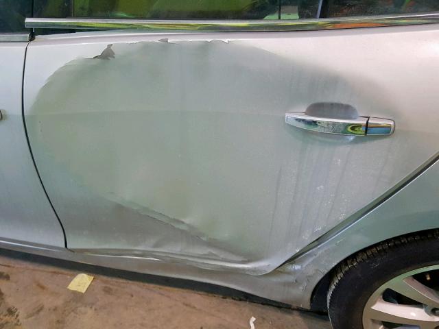 1G11E5SA0GF137724 - 2016 CHEVROLET MALIBU LIM 银色 照片 9