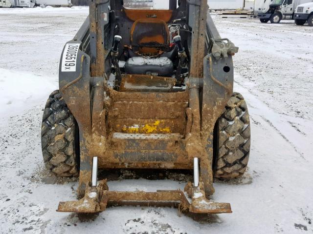 JAF0L218JDM476092 - 2015 NEWH SKIDSTEER YELLOW photo 9