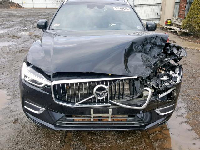 YV4102RLXJ1001260 - 2018 VOLVO XC60 T5 BLACK photo 7