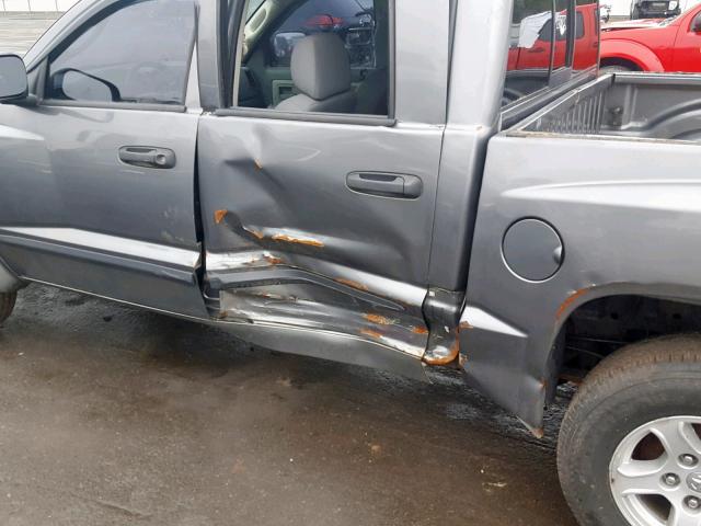 1D7HW48K97S141457 - 2007 DODGE DAKOTA QUA GRAY photo 9