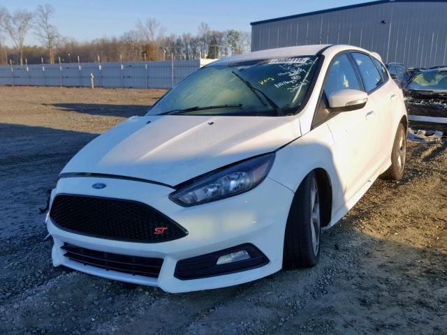 1FADP3L91JL332267 - 2018 FORD FOCUS ST WHITE photo 2