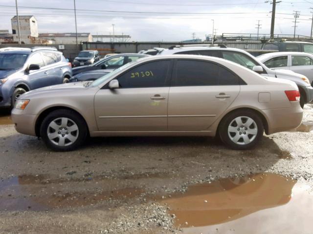 5NPET46C26H142027 - 2006 HYUNDAI SONATA GL GOLD photo 9