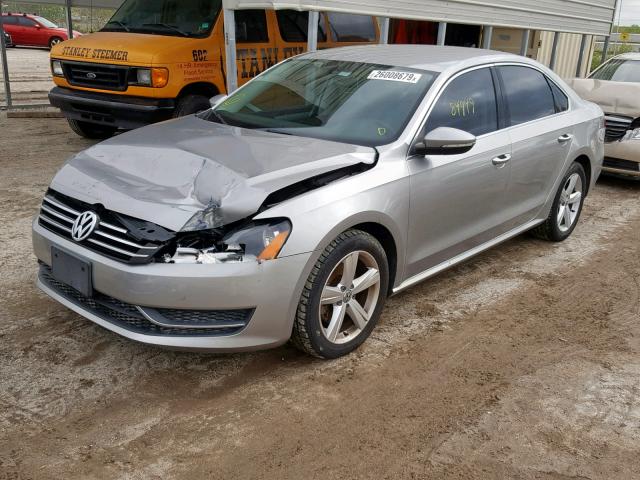 1VWBP7A33CC045441 - 2012 VOLKSWAGEN PASSAT SE GRAY photo 2