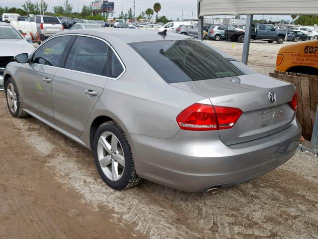 1VWBP7A33CC045441 - 2012 VOLKSWAGEN PASSAT SE GRAY photo 3