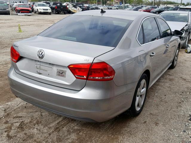 1VWBP7A33CC045441 - 2012 VOLKSWAGEN PASSAT SE GRAY photo 4