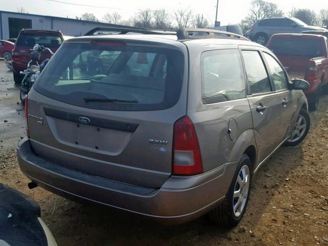 1FAFP36N35W302046 - 2005 FORD FOCUS ZXW BEIGE photo 4