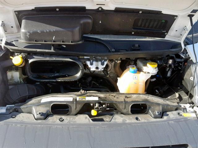 3C6TRVCG3JE113093 - 2018 RAM PROMASTER 白色 照片 7