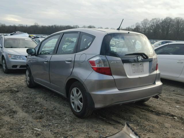 JHMGE8H29AS011801 - 2010 HONDA FIT SILVER photo 3