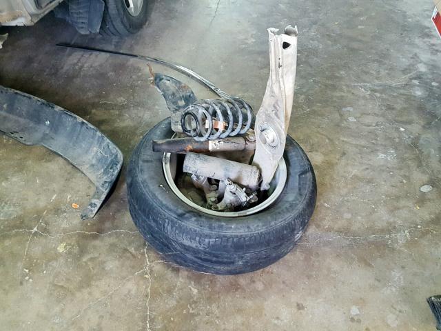 1G11C5SA1GF157275 - 2016 CHEVROLET MALIBU LIM 银色 照片 9