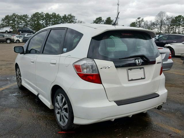 JHMGE8H59CC009408 - 2012 HONDA FIT SPORT WHITE photo 3