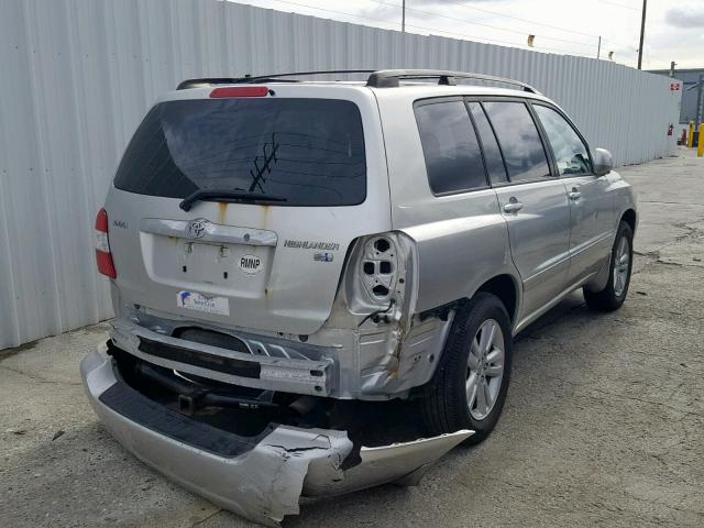 JTEDW21AX60008906 - 2006 TOYOTA HIGHLANDER SILVER photo 4