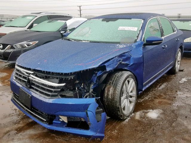 1VWGT7A37HC036329 - 2017 VOLKSWAGEN PASSAT SE BLUE photo 2