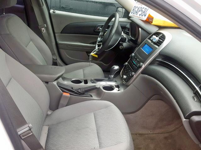 1G11A5SL0FF121972 - 2015 CHEVROLET MALIBU LS WHITE photo 5