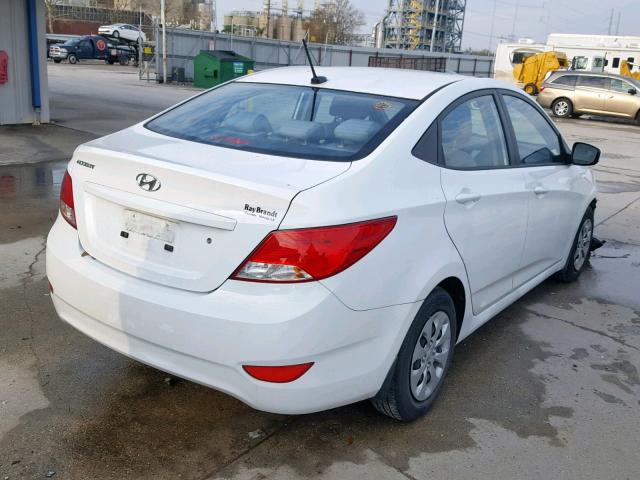 KMHCT4AE4GU117441 - 2016 HYUNDAI ACCENT SE WHITE photo 4