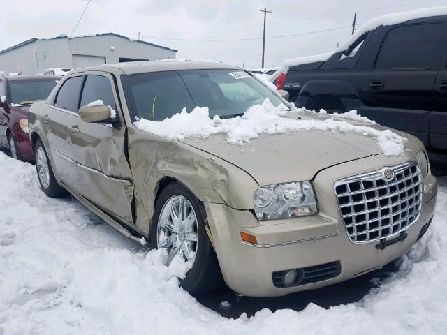 2C3LA53V69H529612 - 2009 CHRYSLER 300 TOURIN GOLD photo 1