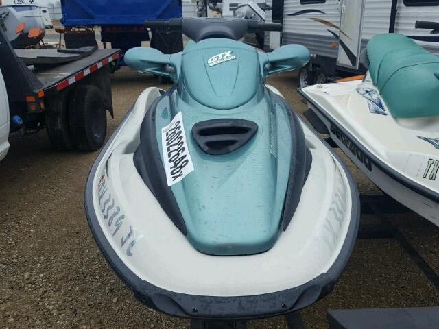 ZZN32474A000 - 2000 BOMBARDIER SEADOO WHITE photo 9