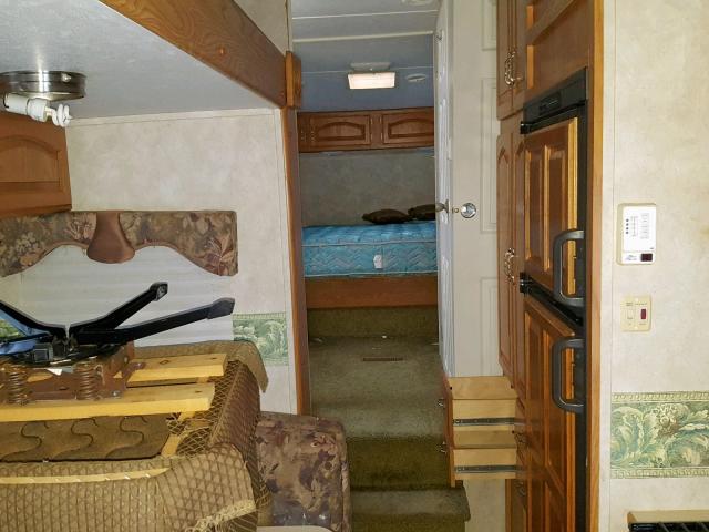 4YDF276264B213077 - 2004 KEYSTONE SPRINTER თეთრი ფოტო 5