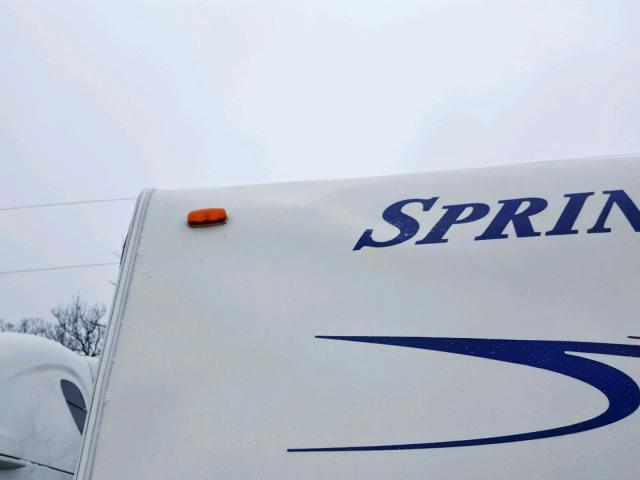 4YDF276264B213077 - 2004 KEYSTONE SPRINTER თეთრი ფოტო 9