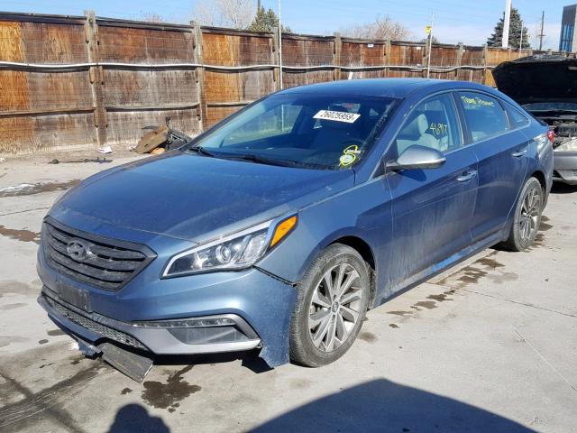 5NPE34AF0GH314798 - 2016 HYUNDAI SONATA SPO BLUE photo 2