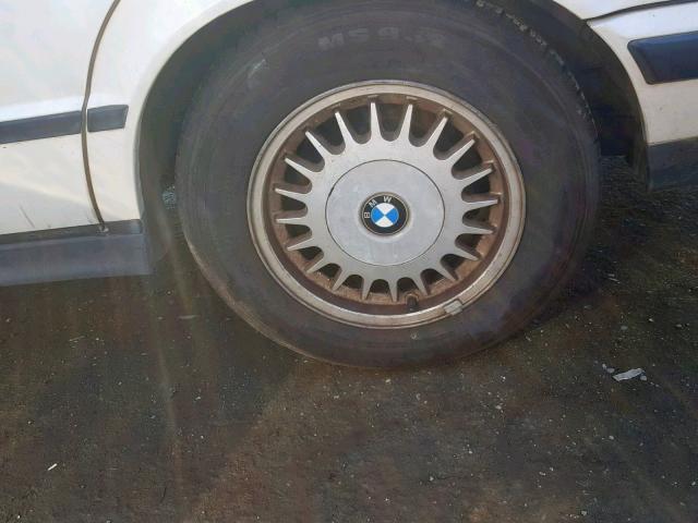 WBAHC2313LGB23149 - 1990 BMW 525 I AUTO WHITE photo 9