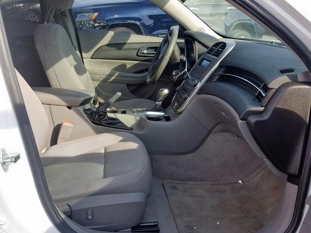 1G11B5SL3EF192465 - 2014 CHEVROLET MALIBU LS WHITE photo 5